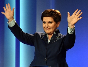 Polonia: vince la destra di Szydlo